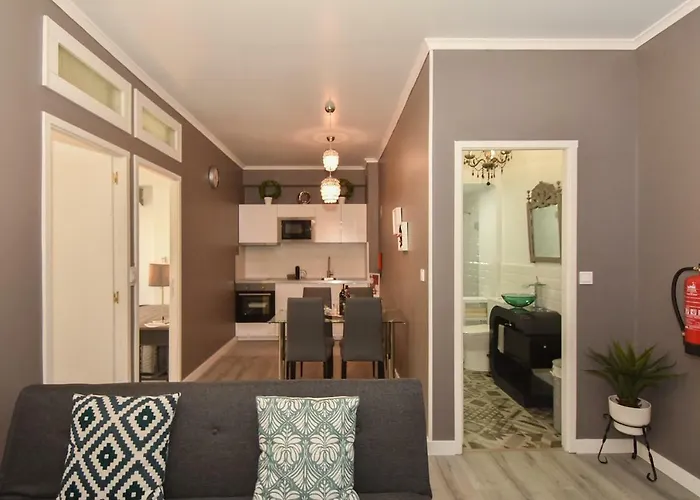 Batalha Free Parking Apartment *