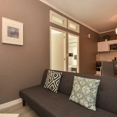 Batalha Free Parking Oporto