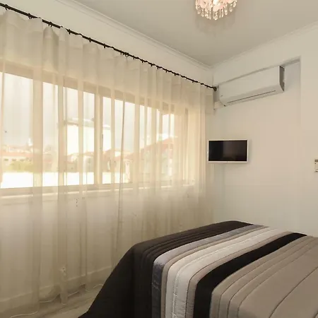 Batalha Free Parking * Oporto